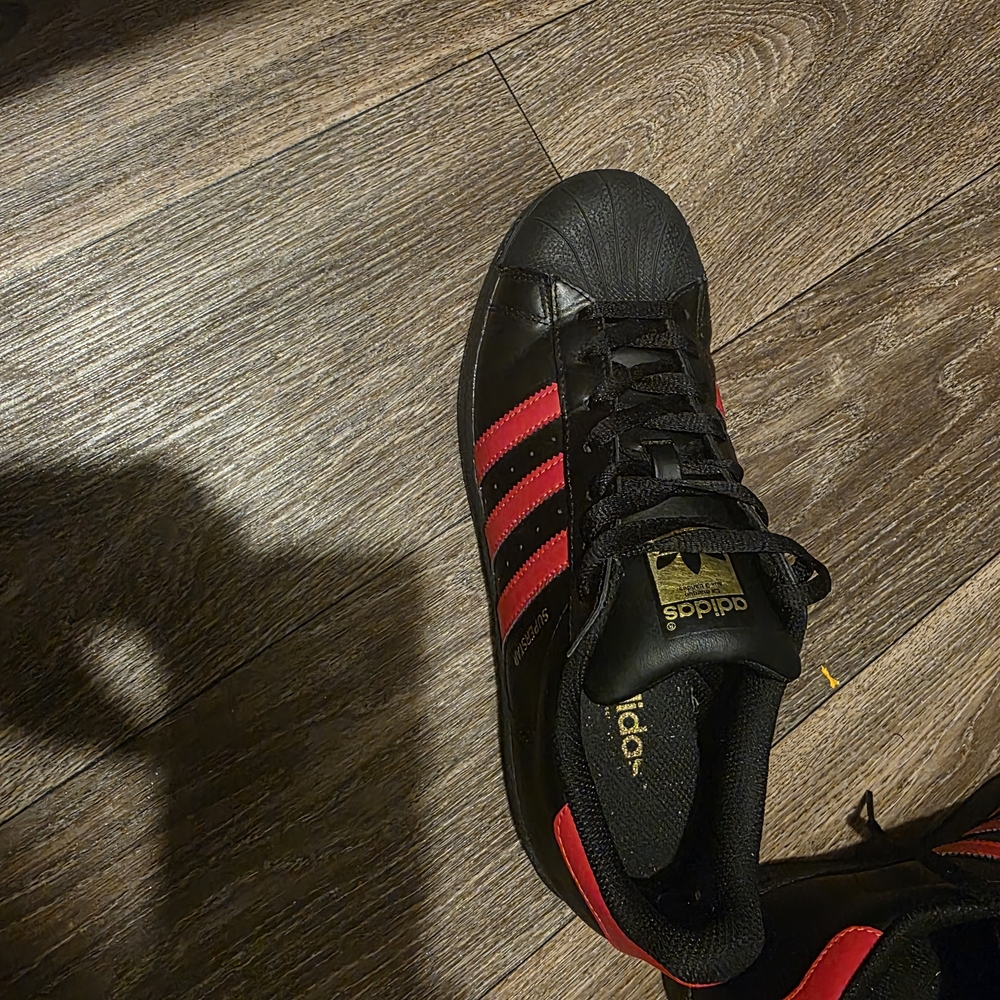 Adidas Men's Black & Red Classic Shell Toe Sneakers